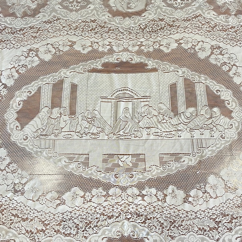 Beautiful Vintage Last Supper lace tablecloth